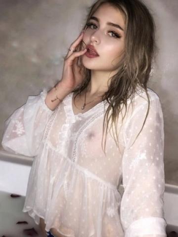 Алина